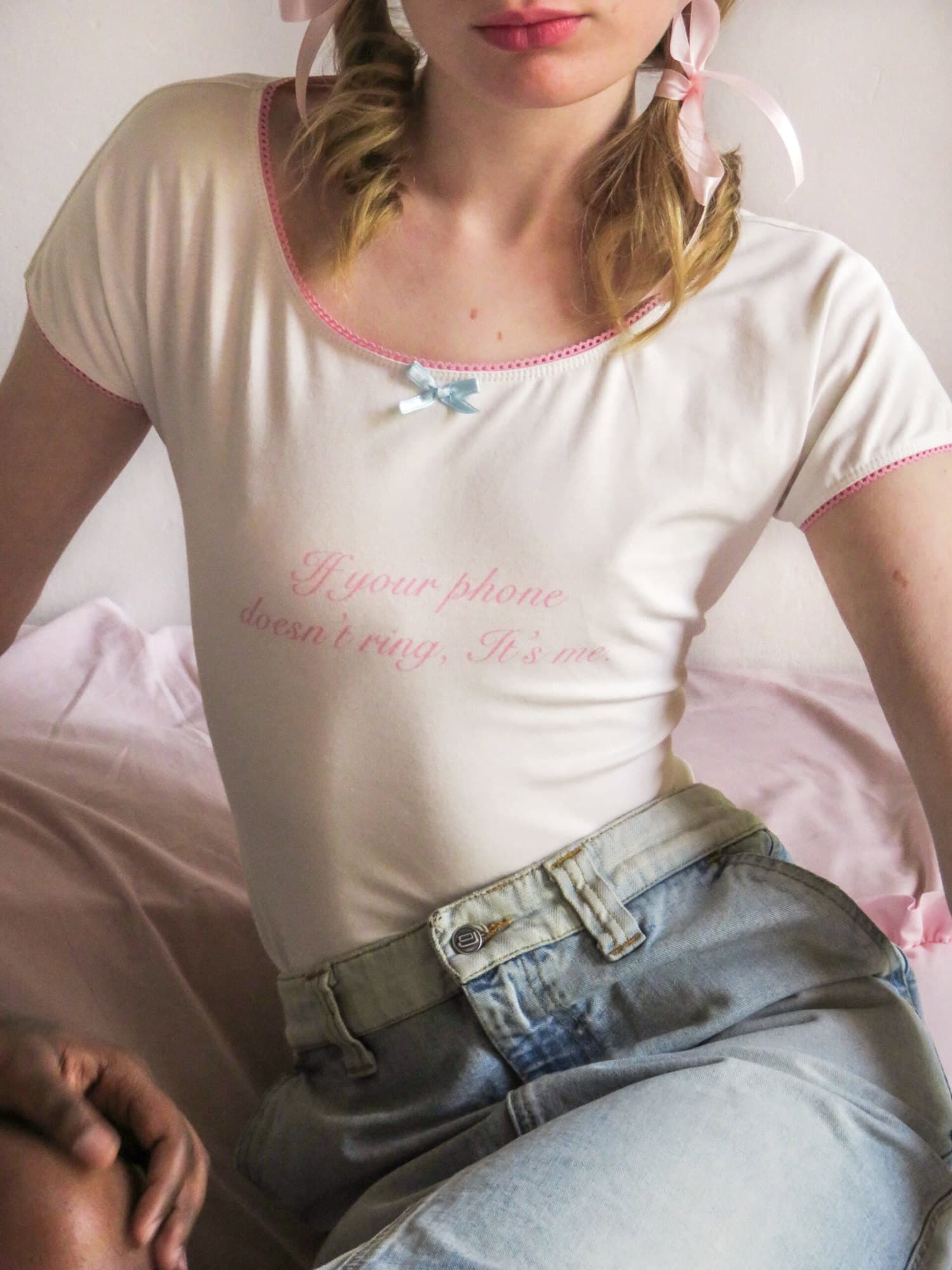 Ribbon T-Shirt (Bela + Crna)