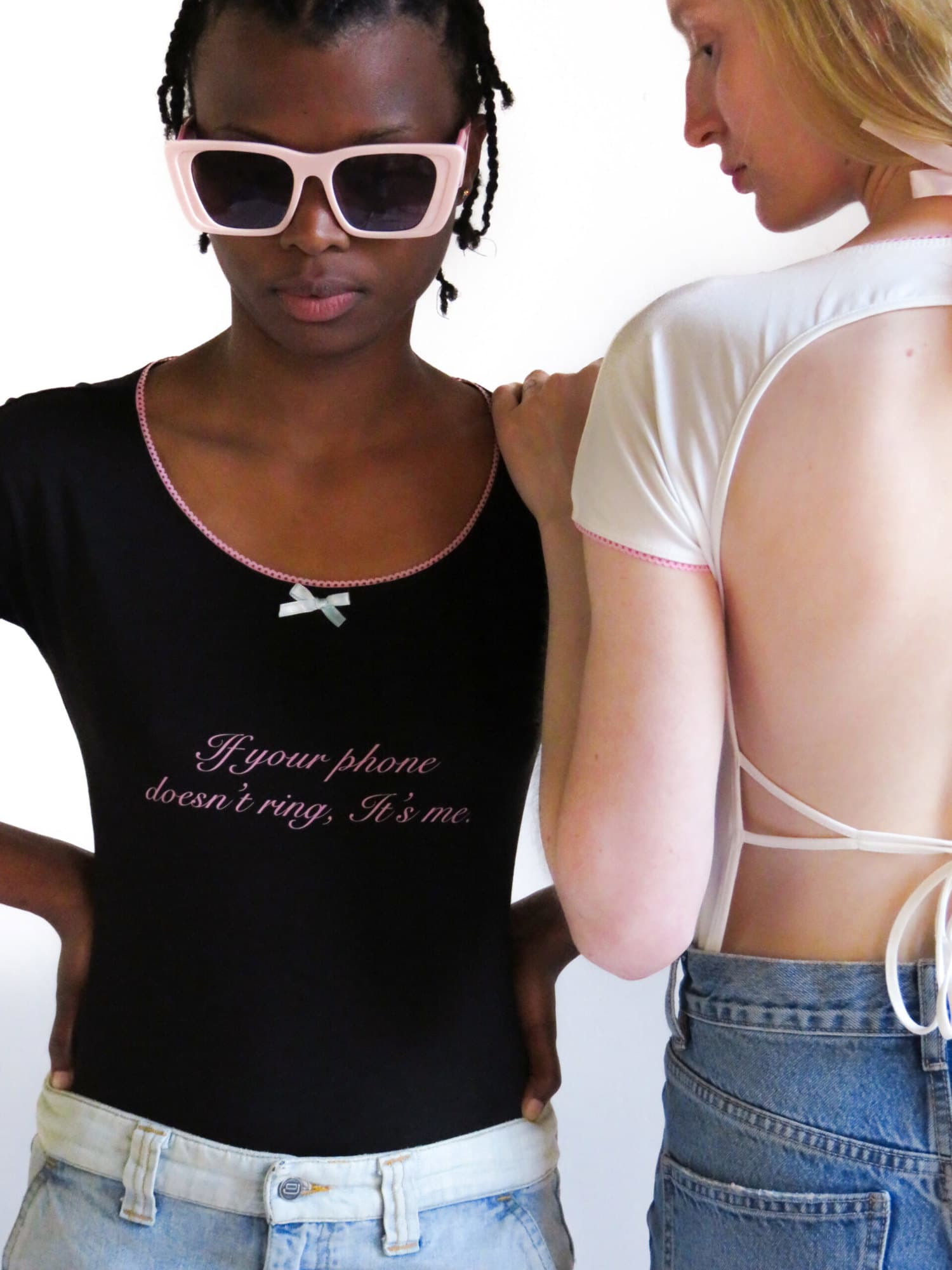 Ribbon T-Shirt (Bela + Crna)